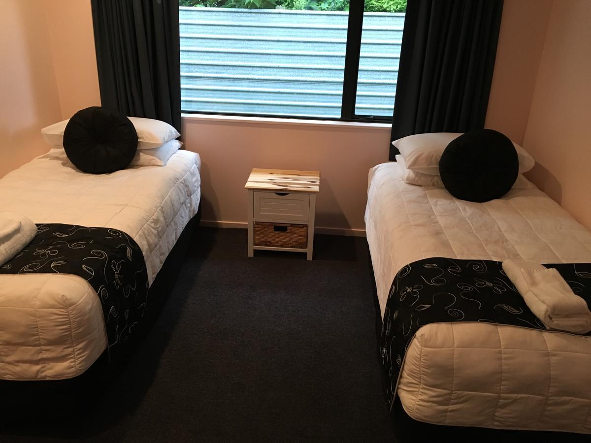 Kiwi Court Motel Гавера Екстер'єр фото