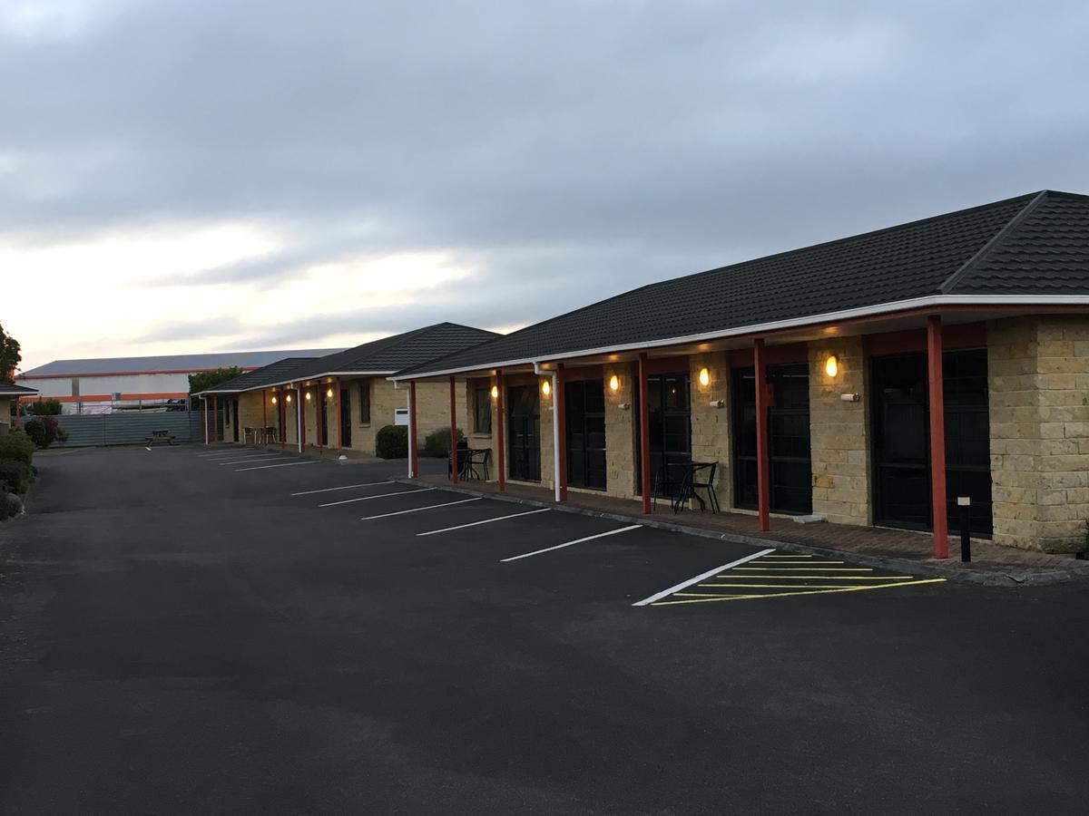 Kiwi Court Motel Гавера Екстер'єр фото