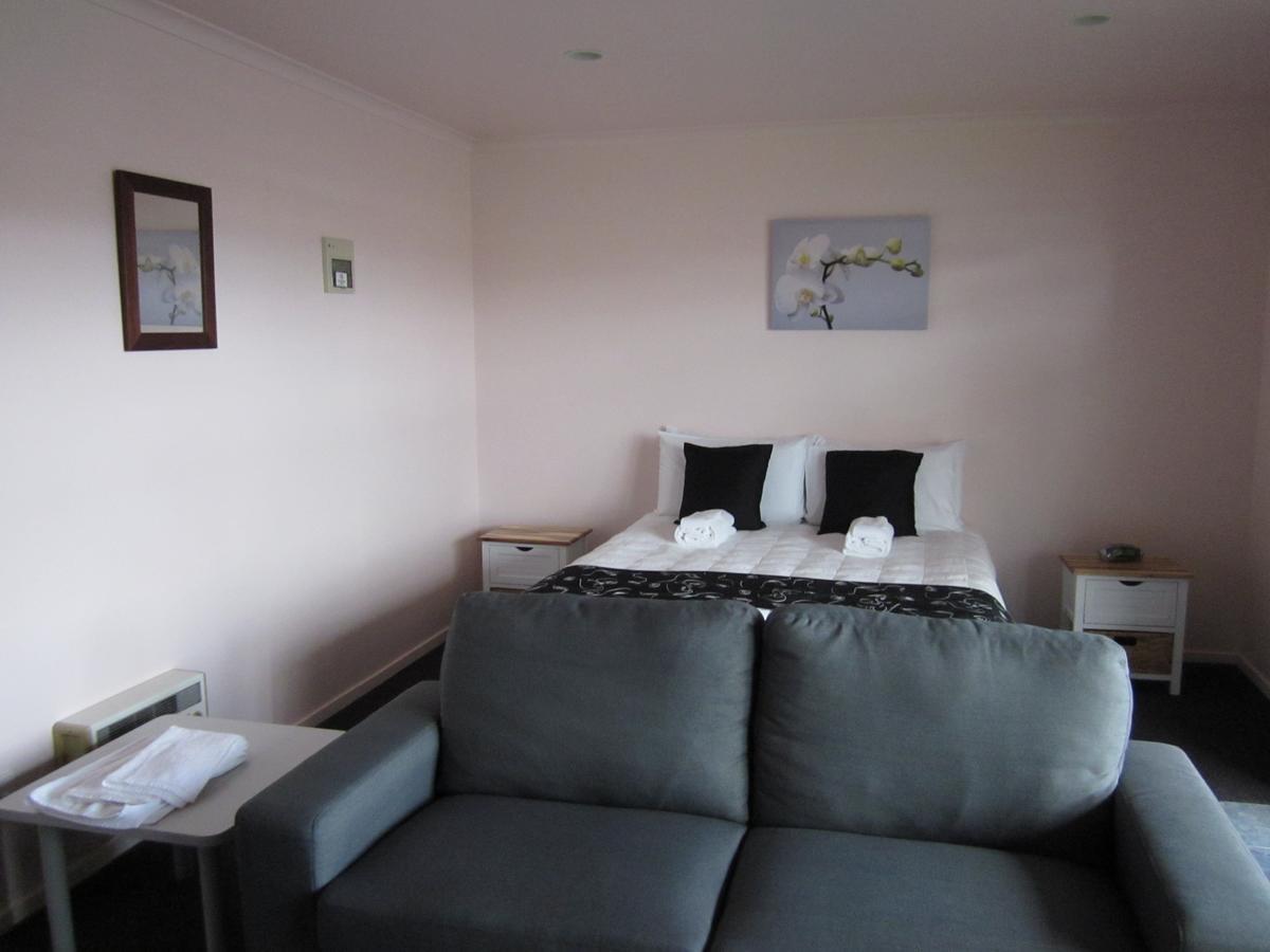 Kiwi Court Motel Гавера Екстер'єр фото
