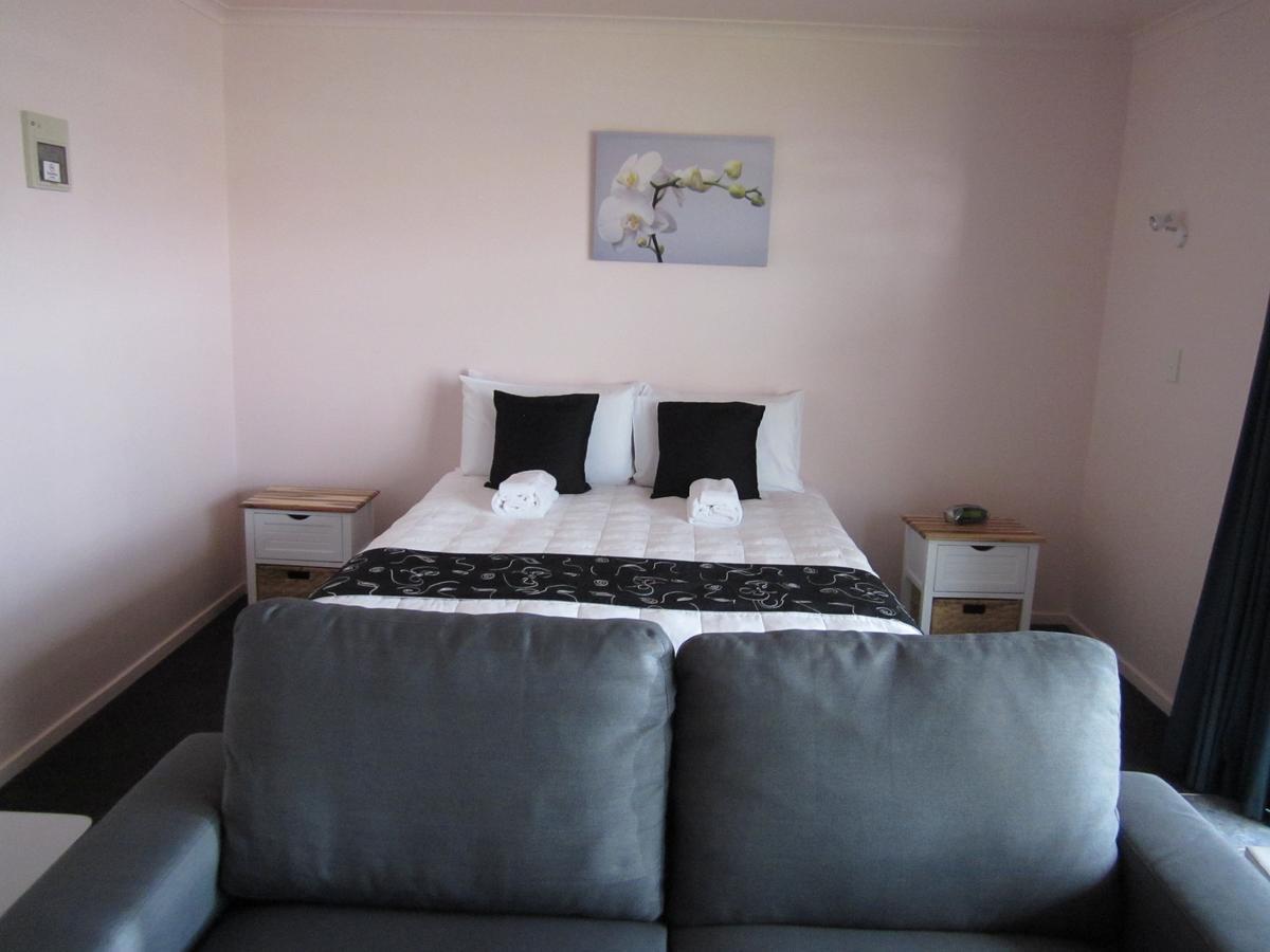 Kiwi Court Motel Гавера Екстер'єр фото
