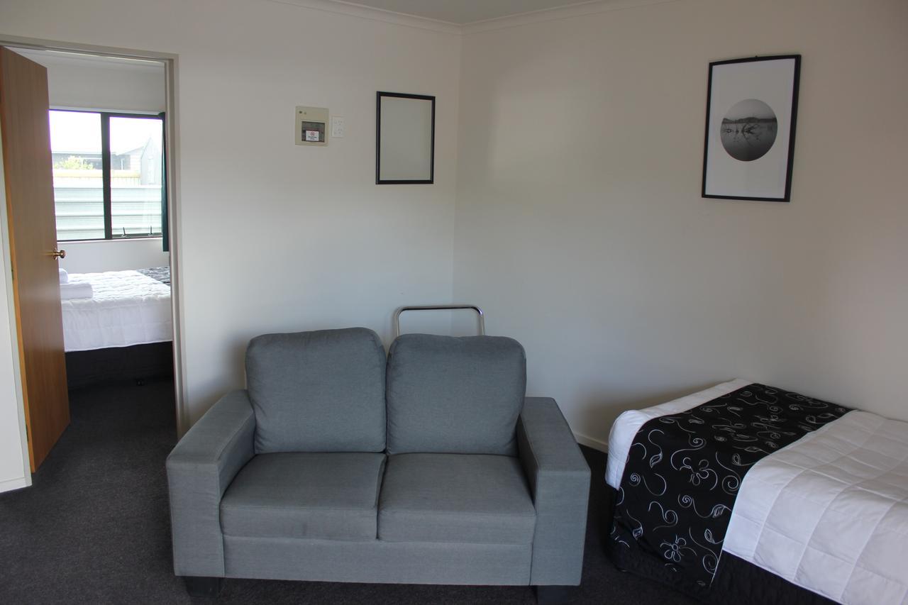 Kiwi Court Motel Гавера Екстер'єр фото